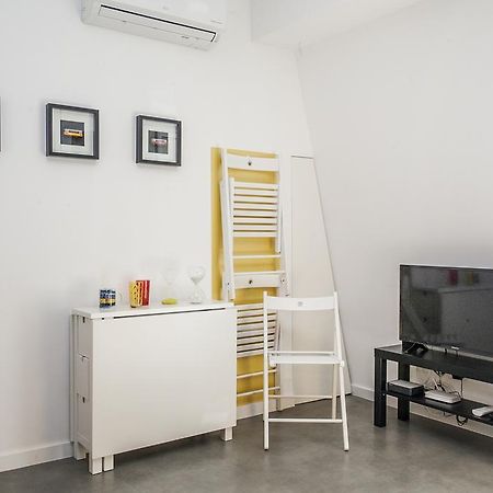 The Love Tram Apartment Lisboa Екстериор снимка