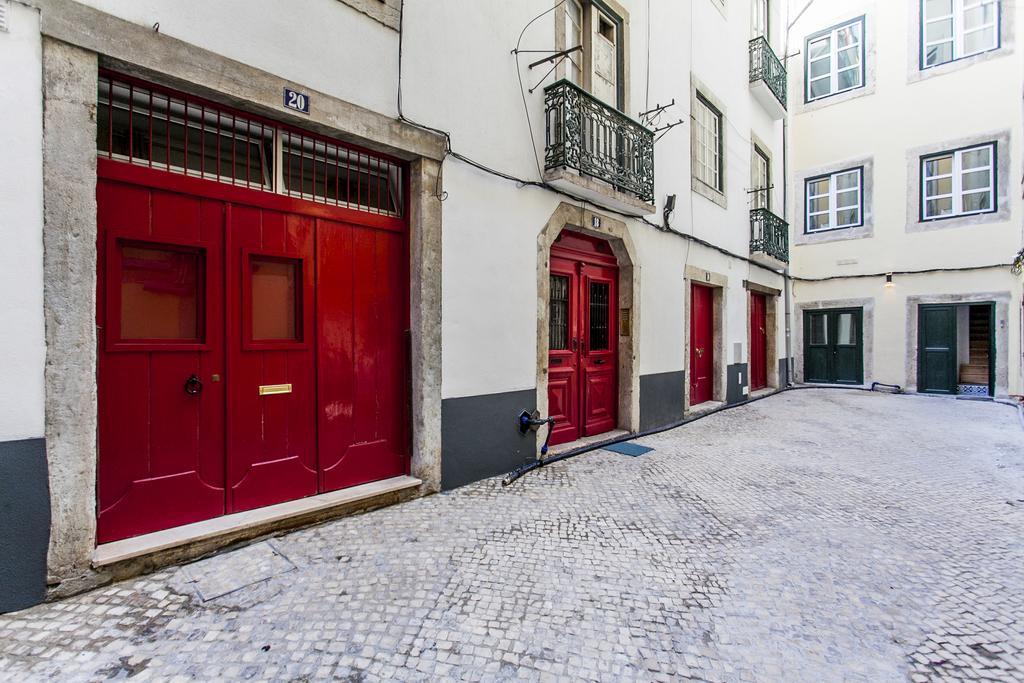 The Love Tram Apartment Lisboa Екстериор снимка