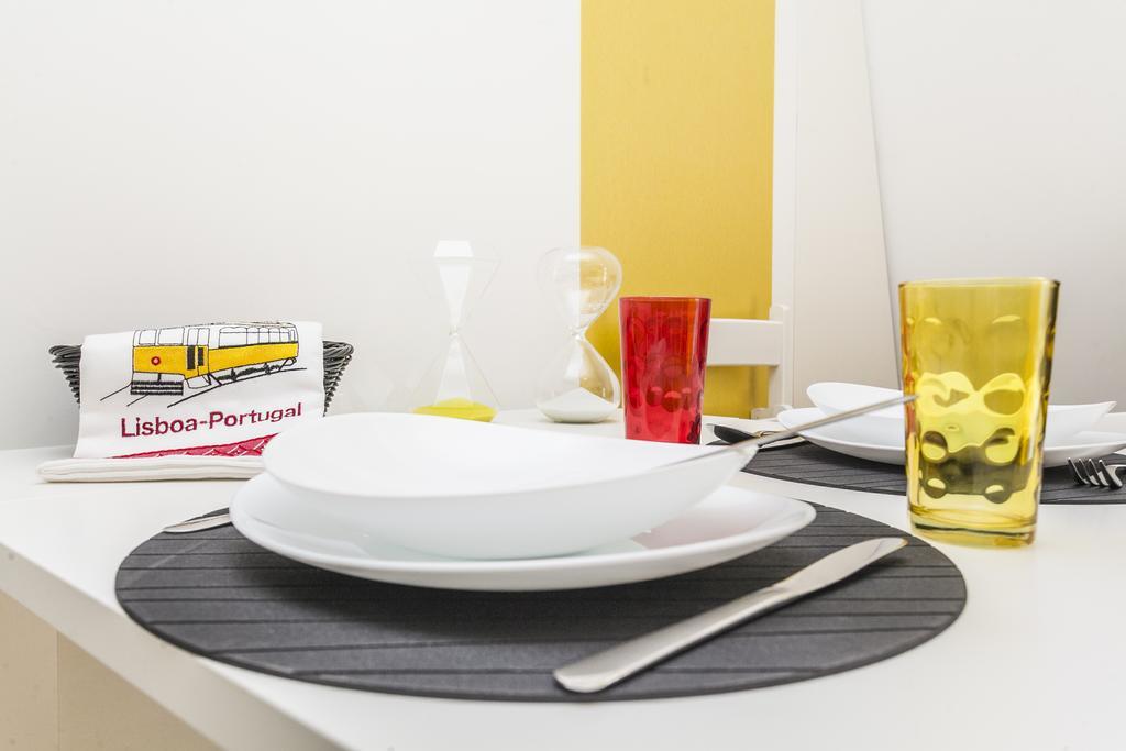 The Love Tram Apartment Lisboa Екстериор снимка